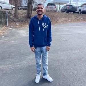 Meet your Posher, Daniel